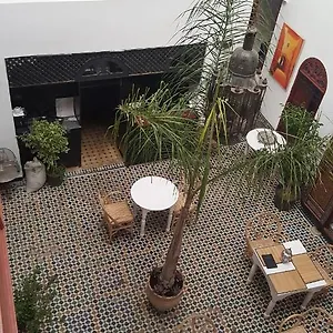 dar-iman-3000.hotelfesmorocco.com/